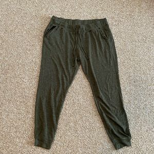 Green Thin Sweat Pants